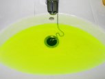 Зелененькая пошла: почему в Михайловском районе из кранов текла зелено-желтая вода