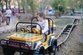 В центре Шимановска восстанавливают детский парк аттракционов