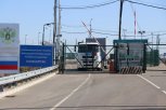На пограничном мосту через Амур запустили транспорт в тестовом режиме