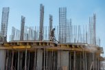 На стройках и объектах в рамках госпрограмм в Приамурье освоено 60 процентов средств