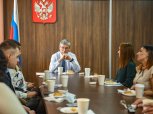 Завтрак с председателем: главный судья Приамурья встретился с призерами конкурсов работников Фемиды