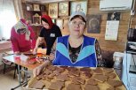 Амурский пряник для бойца:на кухне православного храма в Игнатьеве выпекают сотни имбирных сладостей