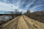 В Усть-Ивановке, Гродекове и Заречном возвели дамбы для защиты от паводков