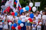 Свыше 650 амурчан прошли по центру Благовещенска на первом в городе параде семей