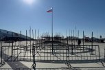 На площади Ленина в Благовещенске начали собирать тюбинговую горку для зимних катаний