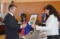 Поздравить Викторию Гратий с назначением приехал депутат амурского парламента Дмитрий Малыш.
