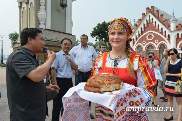 В России побит рекорд по числу туристов-иностранцев  Количество иностранных туристов побывавших в России в 2015 году стало рекордным за