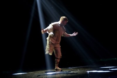 «Мне нужна была эта авария»: танцор без ноги Евгений Смирнов о борьбе за жизнь и счастье