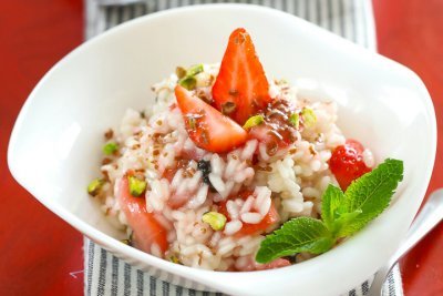 Ризотто с курицей, тыквой и кальмарами, томатное и яблочное: рецепты дня