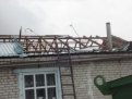 В Тамбовке ветром унесло крышу одного из домов.