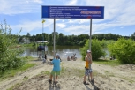 Москвичи помогли восстановить озеро в Моховой Пади