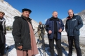 Рабочий момент на перевале Саланг. Маджид помогает в съемках фильма для ТК «Россия-1».