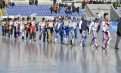 В параде участников соревнований приняли участие спортсмены из семи команд.