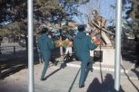 Закаленные огнем: в Благовещенске открыли памятник погибшим пожарным