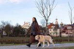 Из Благовещенска — с собакой: Анна Сун вместе с псом Ричардом 12 дней добиралась до города мечты