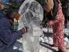Школьники областной столицы создают ледовые скульптуры в сквере АОДНТ