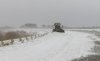 Дорожные службы Приамурья устраняют последствия снегопада