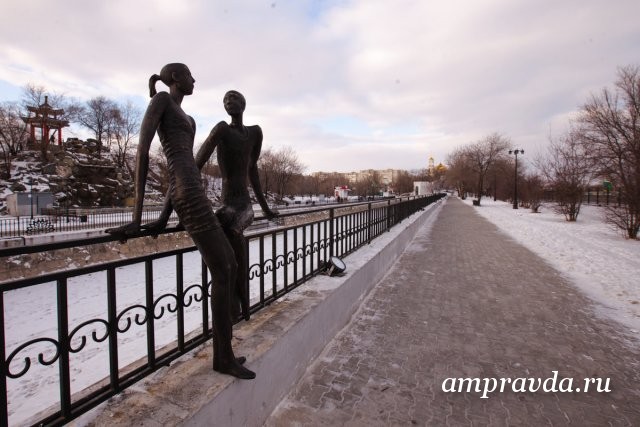 фото голых очень худых девочек