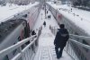 Пассажиров задержанных из-за ЧП на севере области поездов кормят гречкой и галетами