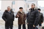Работы в графике: Василий Орлов оценил темпы строительства школы в Свободном