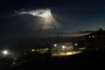 Метеорит или след ракеты: амурчане делятся ночными снимками неба