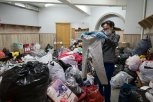 От купальника до пуховика: в ОКЦ собрали тонны вещей для подтопленцев