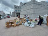 Благовещенцев зовут на площадь Общественно-культурного центра со своим мусором