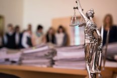 У экс-замглавы Свободного собираются забрать имущество на 45 миллионов рублей за коррупцию - Vimarsana News