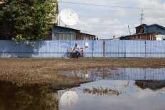 «Нет поймы – нет выплат»:почему жители Грязнушки не могут получить компенсацию за затопленную дорогу - Vimarsana News
