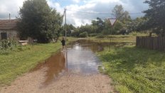 В Михайловском районе вода зашла в жилые дома (фото, видео) - Vimarsana News
