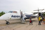 Пассажиров первого авиарейса Хабаровск — Тында лично встретила мэр Марина Михайлова