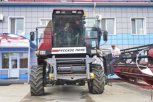 Студенты Амурского казачьего колледжа будут заниматься на новых зерноуборочных комбайнах