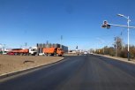 На повороте в Чигири положили новый асфальт