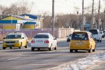 Таксист в Свободном перевел себе 55 тысяч рублей через приложение в забытом пассажиркой телефоне