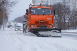 За выходные с улиц Благовещенска вывезли более полутора тысяч кубометров снега и наледи