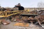 В Мазановском районе разрушенное здание снесли после падения ребенка