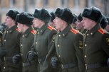 Защита Отечества всегда была и остается священным долгом россиян: поздравления руководителей региона