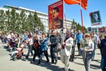 С гранатой за поясом и «с именем Сталина»: яркие моменты Бессмертного полка в Благовещенске (фото)