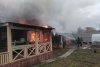 Благовещенские пожарные спасли от огня частное подворье, а белогорские — квартиру в пятиэтажке