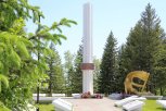 В Свободном обновляют мемориал Славы и обустроят рядом зону тихого отдыха