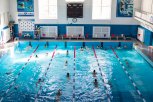 Амурских школьников научат плавать по поручению губернатора