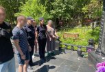Хабаровчанка прятала героин на благовещенском кладбище