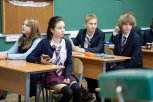 Даню Милохина вернули в школу: про что будет новый фильм «Классная Катя» на СТС