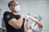 «Снова болеть нет желания и времени»: Василий Орлов ревакцинировался от коронавируса
