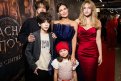 У Екатерины Климовой — четверо детей. На фото — на премьере «Красной Шапочки»