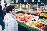 Рост цен на помидоры, бананы и авиабилеты повлиял на уровень инфляции в Амурской области