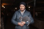 Добрый доктор Нурмухаммад: как молодой врач из Киргизии спасает в Приамурье бездомных животных