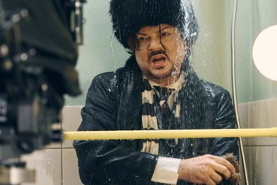 «СамоИрония» на ТНТ: новый фильм-пародию на легендарную «Иронию судьбы» покажут 31 декабря