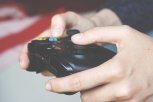 Благовещенец набросился на сына с ножом из-за компьютерных игр