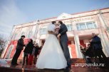 Восемь пар из Приамурья решили пожениться в последний день уходящего года
